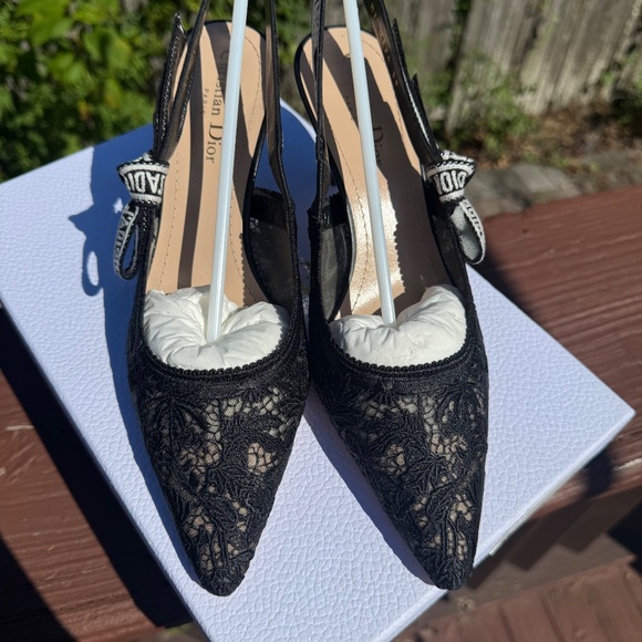 Christian Dior Slingback Pump - Picture 9 of 12